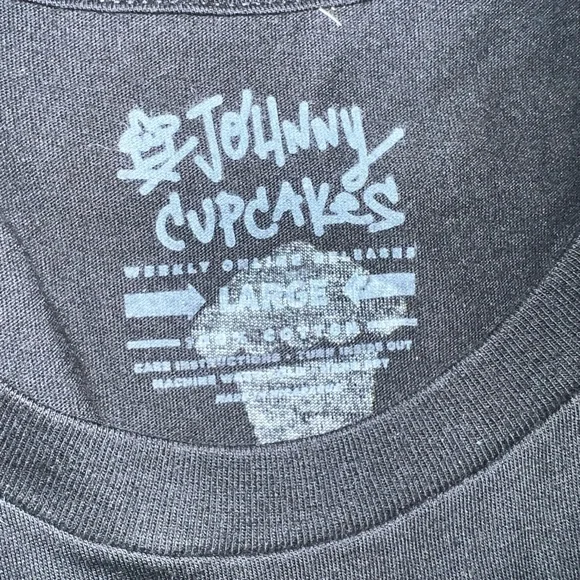 Johnny Cupcakes Biggie Collab T-Shirt Size Large New Never Worn!!!! 100% cotton - Picture 2 of 4